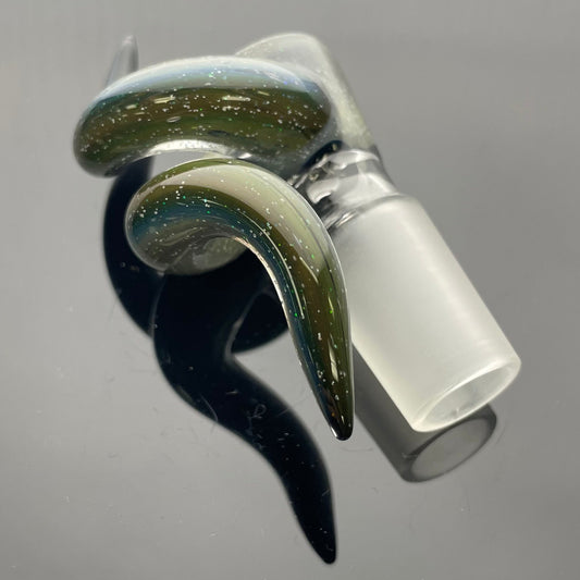 Gore Glass 18mm 4 Hole Dual Horn Crushed Opal Bowl - #14