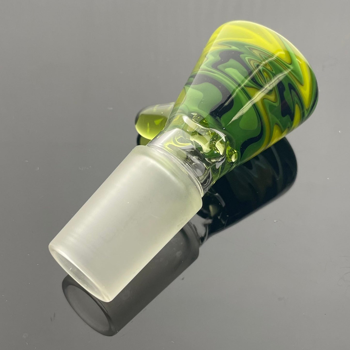 Gore Glass 18mm 4 Hole WigWag Bowl