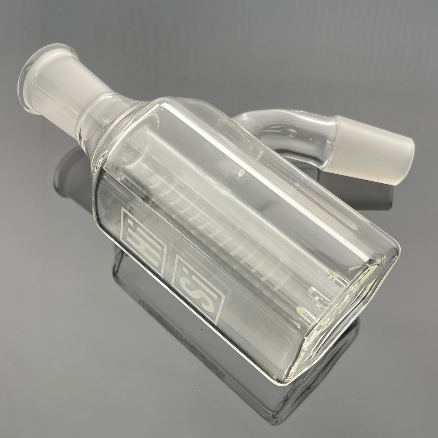 HISI 18mm 45 Degree V-Arm Diffuser Ash Catcher