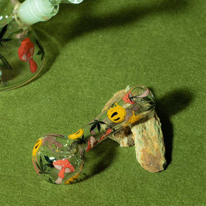 Red Eye Glass 4.5" Smiley Shrooms Hand Pipe w/ Screen
