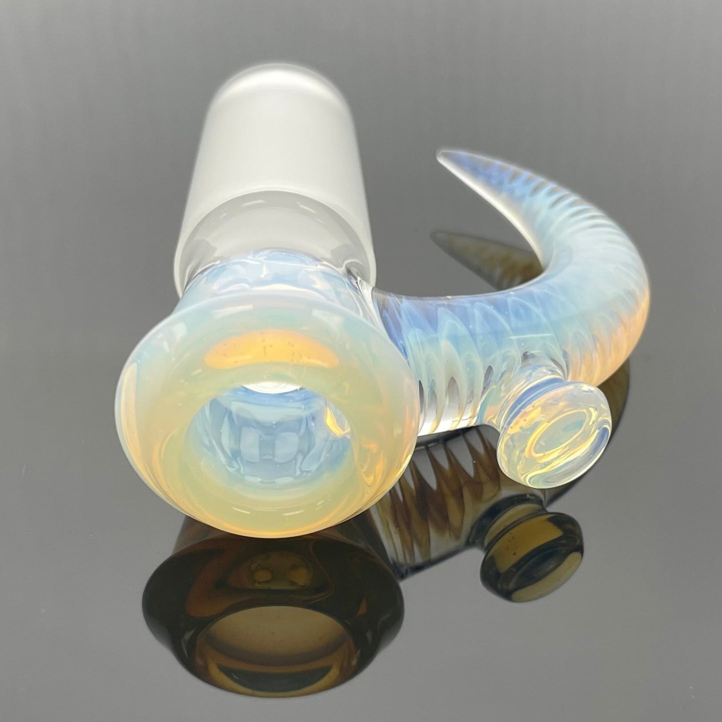 Jamms Solid Colour Bowl w/ Cane Handle 18mm 4 Hole