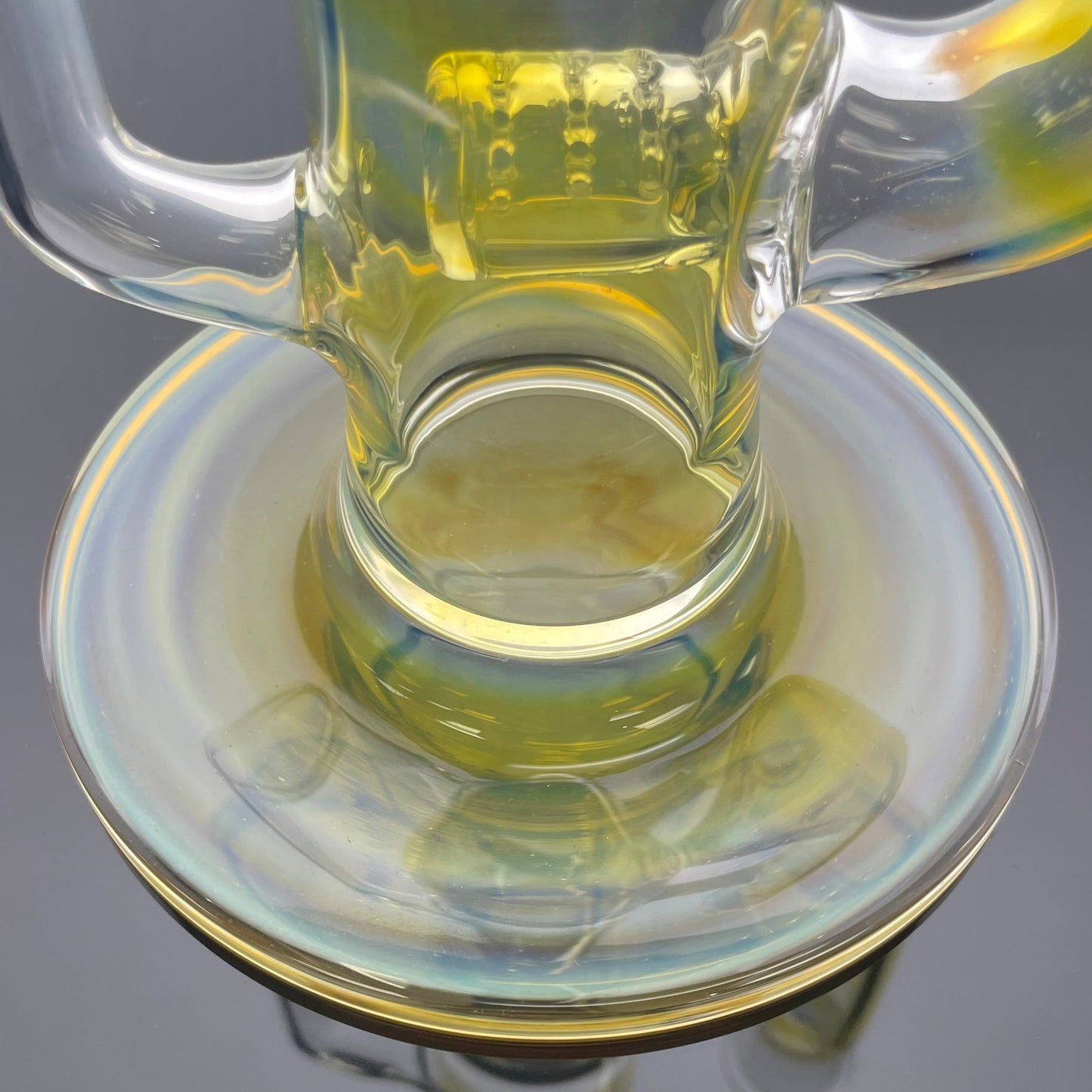 Green Belt Colour Accented Fume Stemline Drain Tube - Ghost