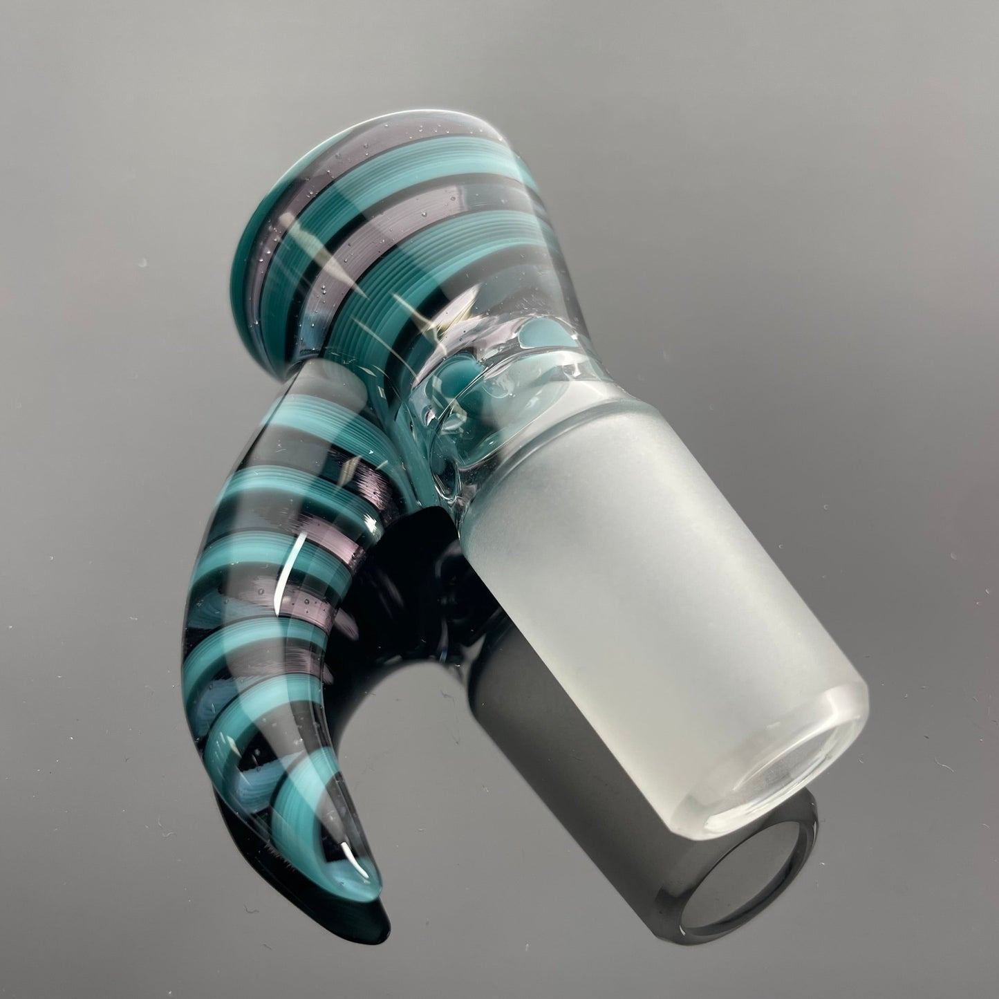 Gore Glass 18mm 4 Hole Horn Bowl