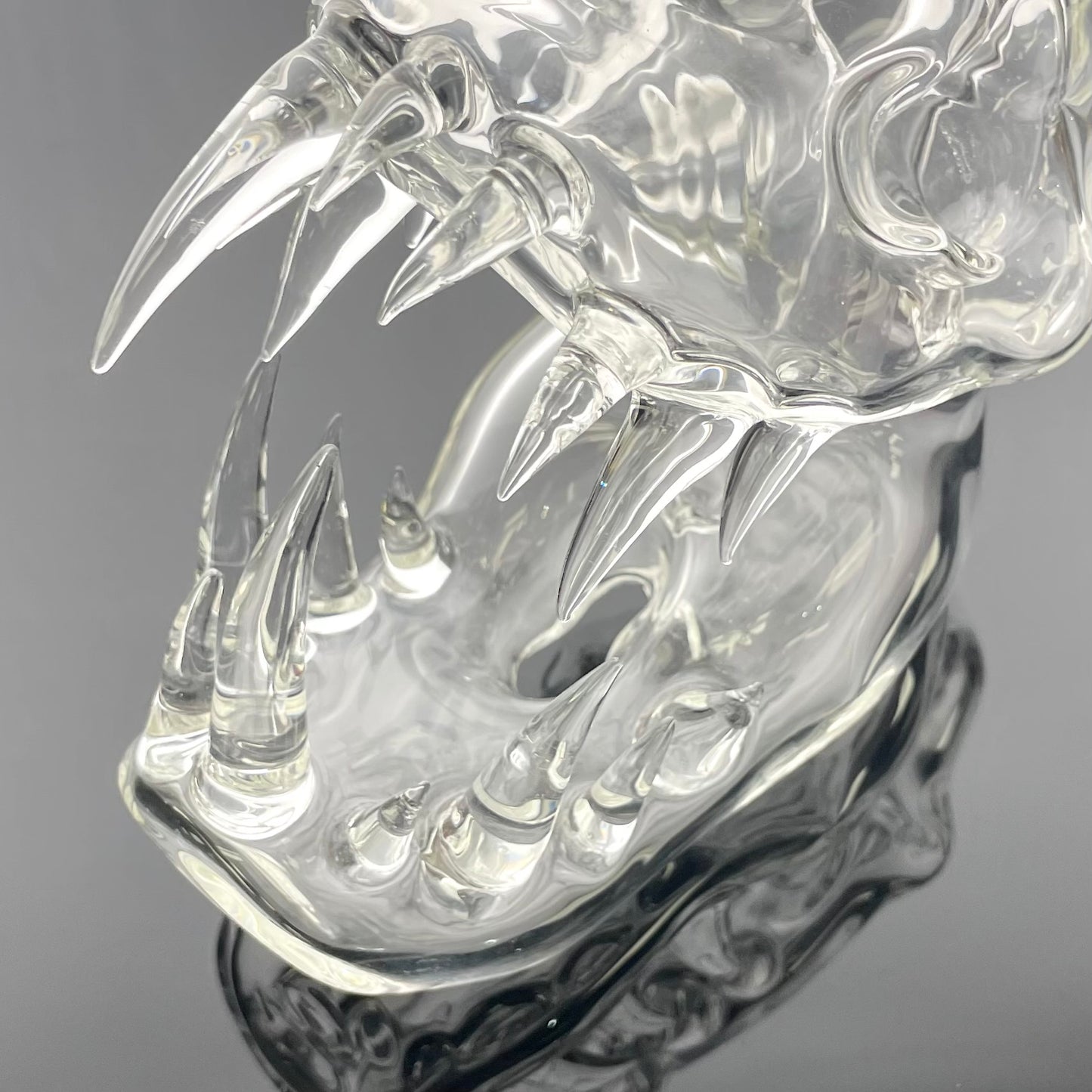 Eka Glass Clear Angler Fish Skull Rig