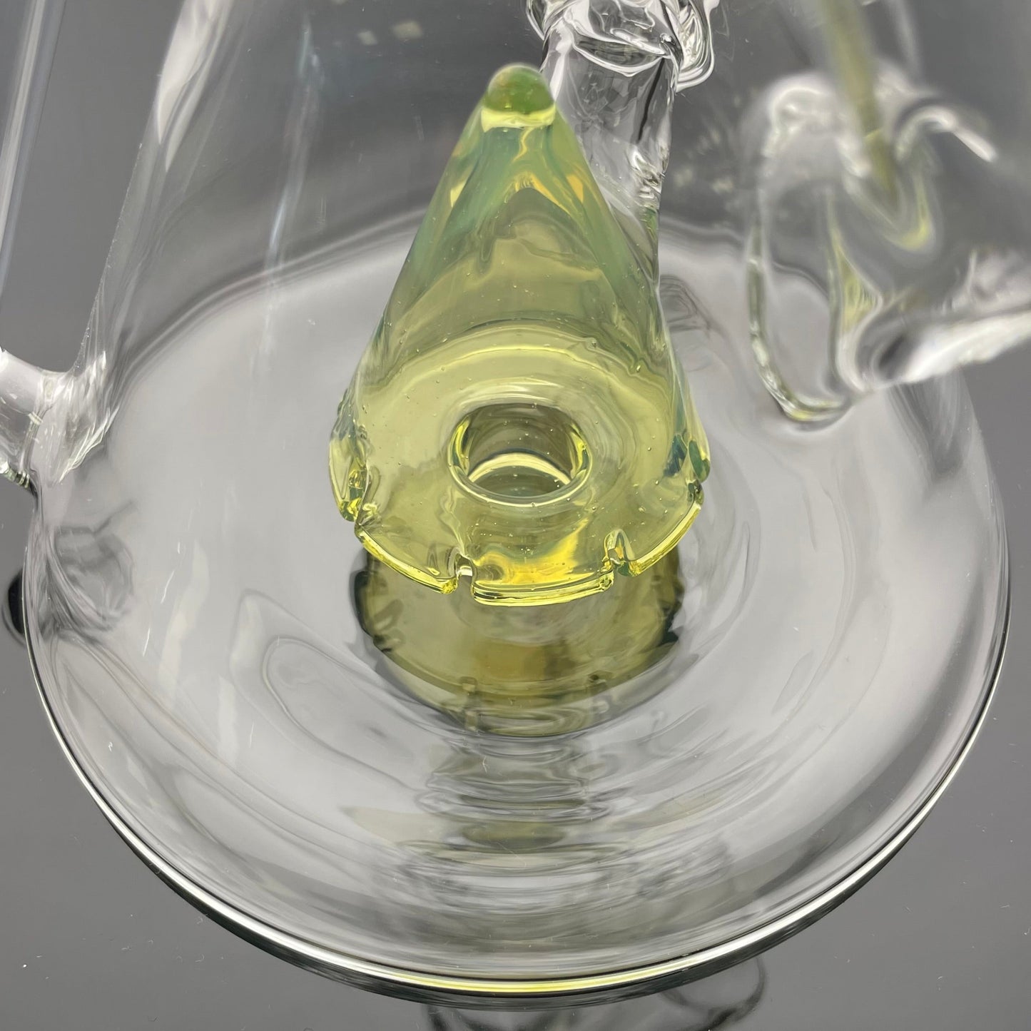 Discobox Colour Accented Fixed Single Recycler Beaker - Yoshi / Sea Slyme