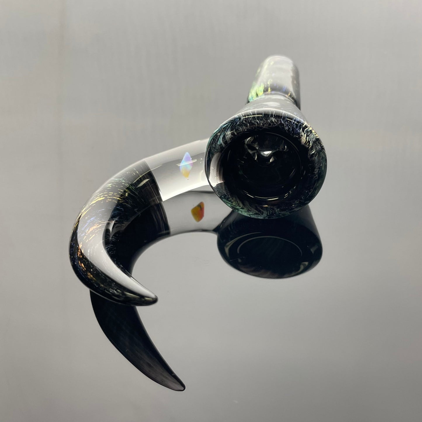 Kobb 18mm 4-Hole Fully Worked Bowl w/ Opal - #28
