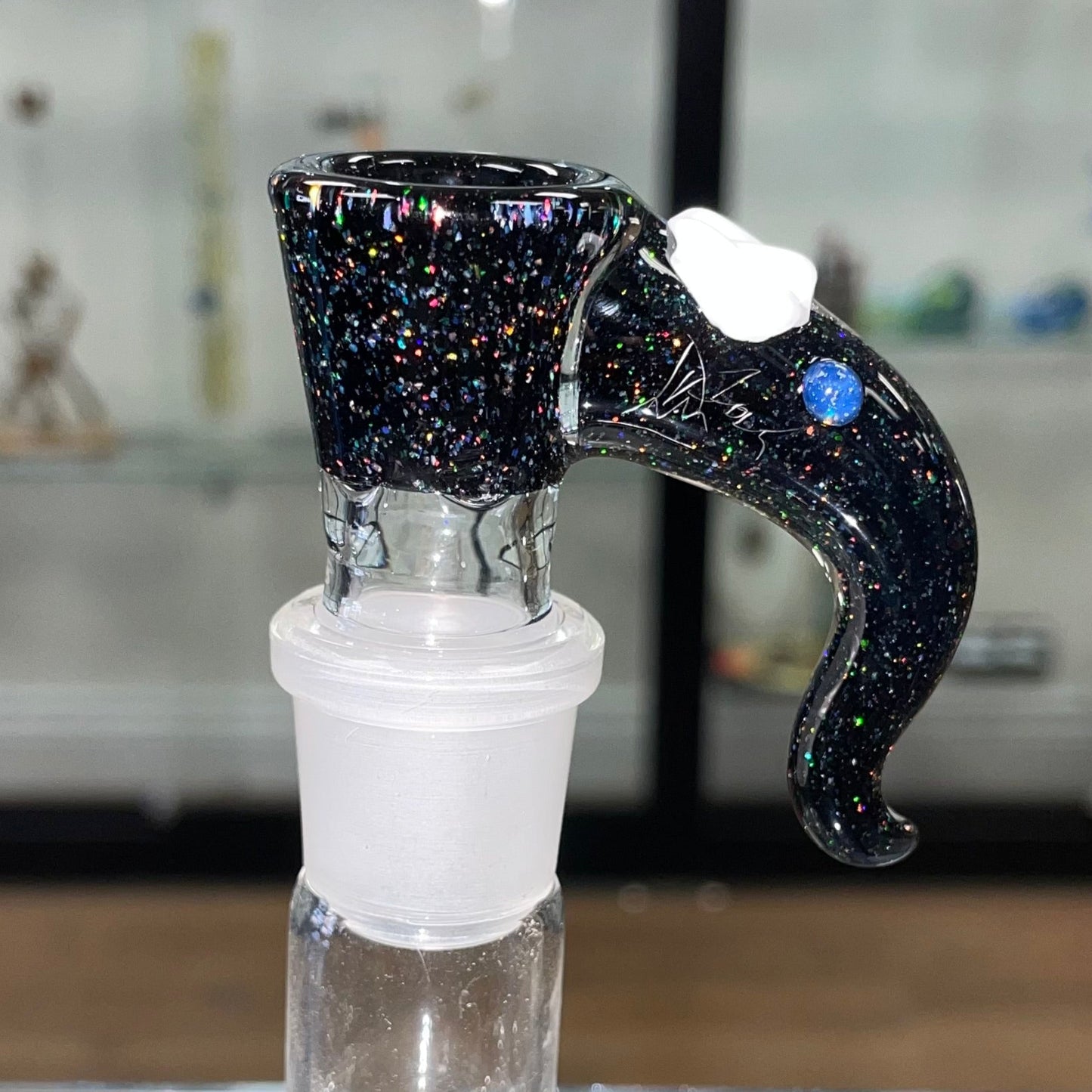 Kahuna Crushed Opal Bowl 18mm 4 Hole