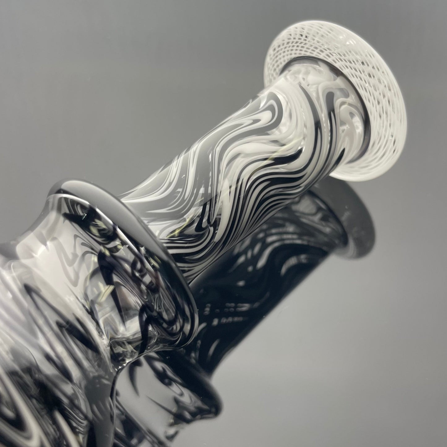 JHoney WigWag & Retti Ball Cycler Rig - Black & White w/ Slurper Set