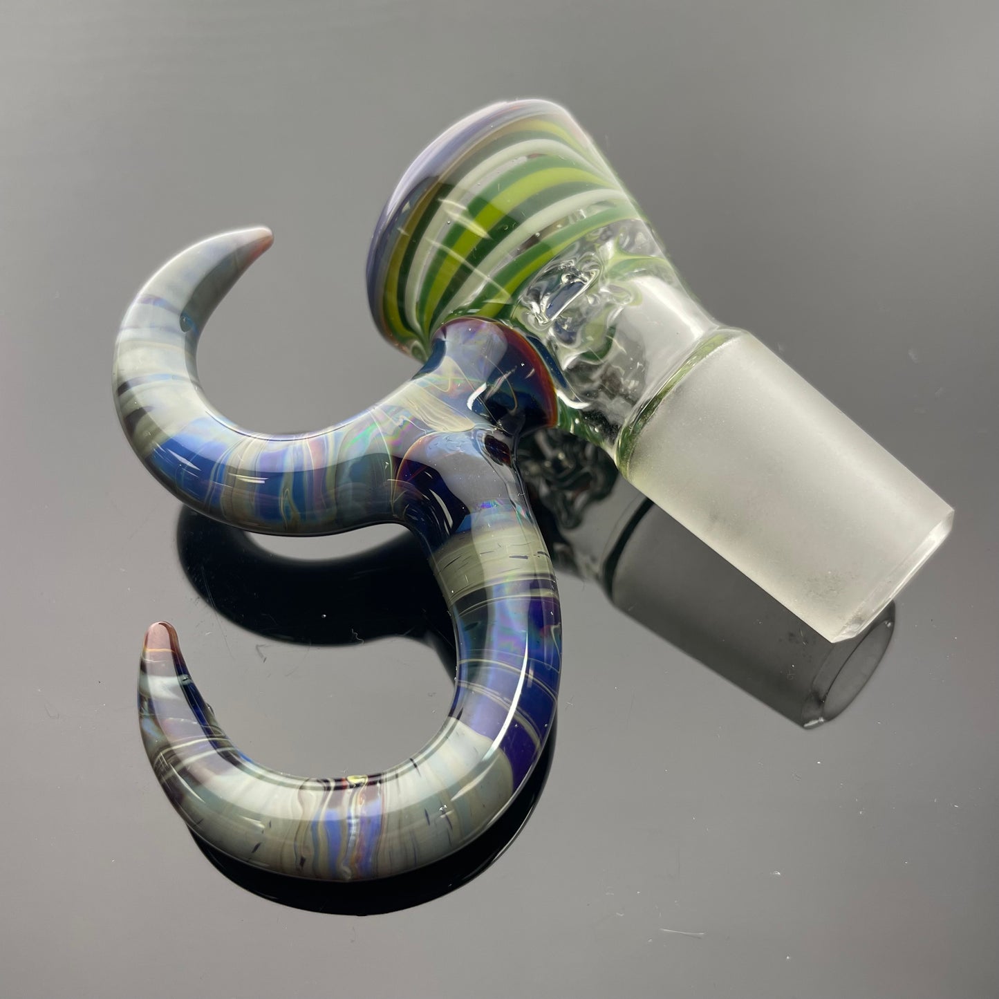 Gump Glass Bowl 1/1 2 Horn 18mm 4 Hole - #43