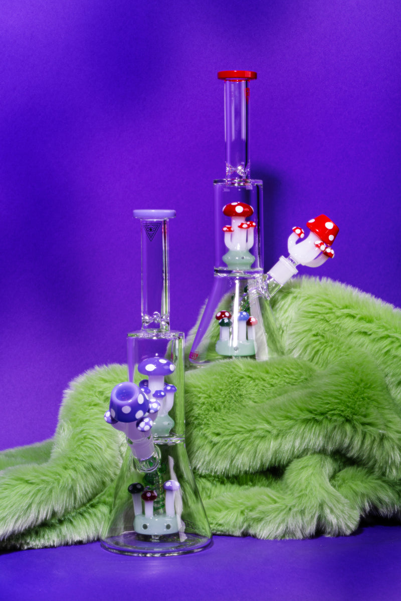 Red Eye Glass 12" Amanita Dual Chamber Beaker w/Mushroom Perc