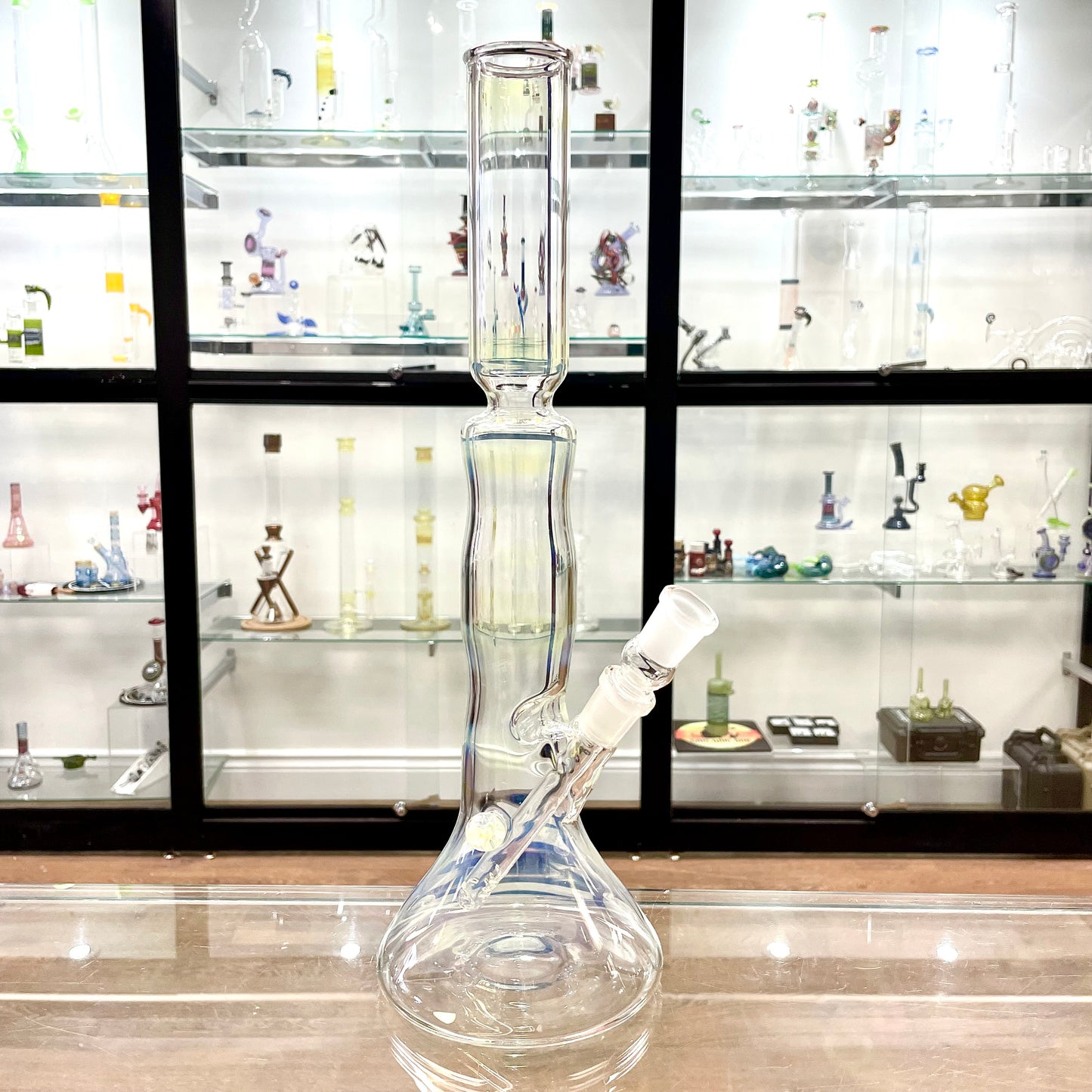 Mastah Glass Fumed 15" Hollow Foot Straight Tube w/ 18mm-18mm Stem