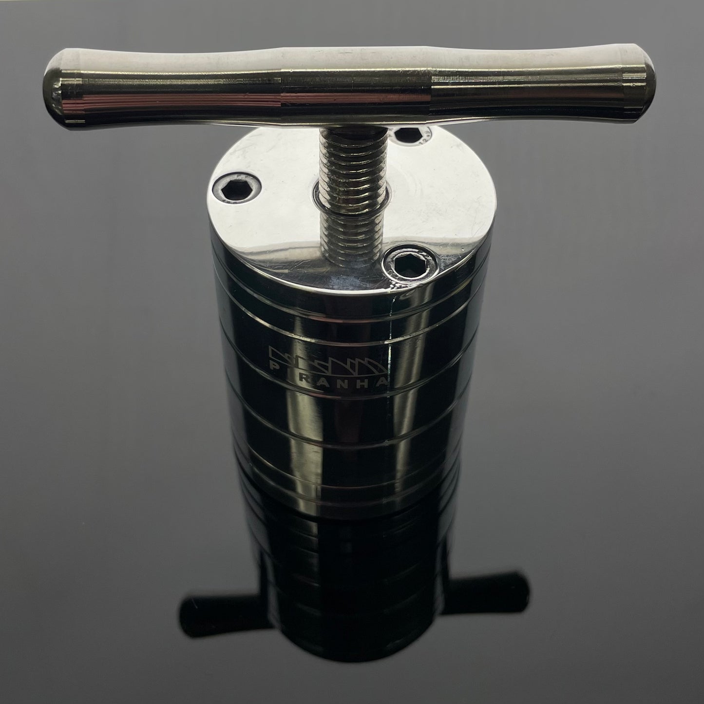 Piranha Aircraft Grade Aluminum Super Herbal T-Press - Small