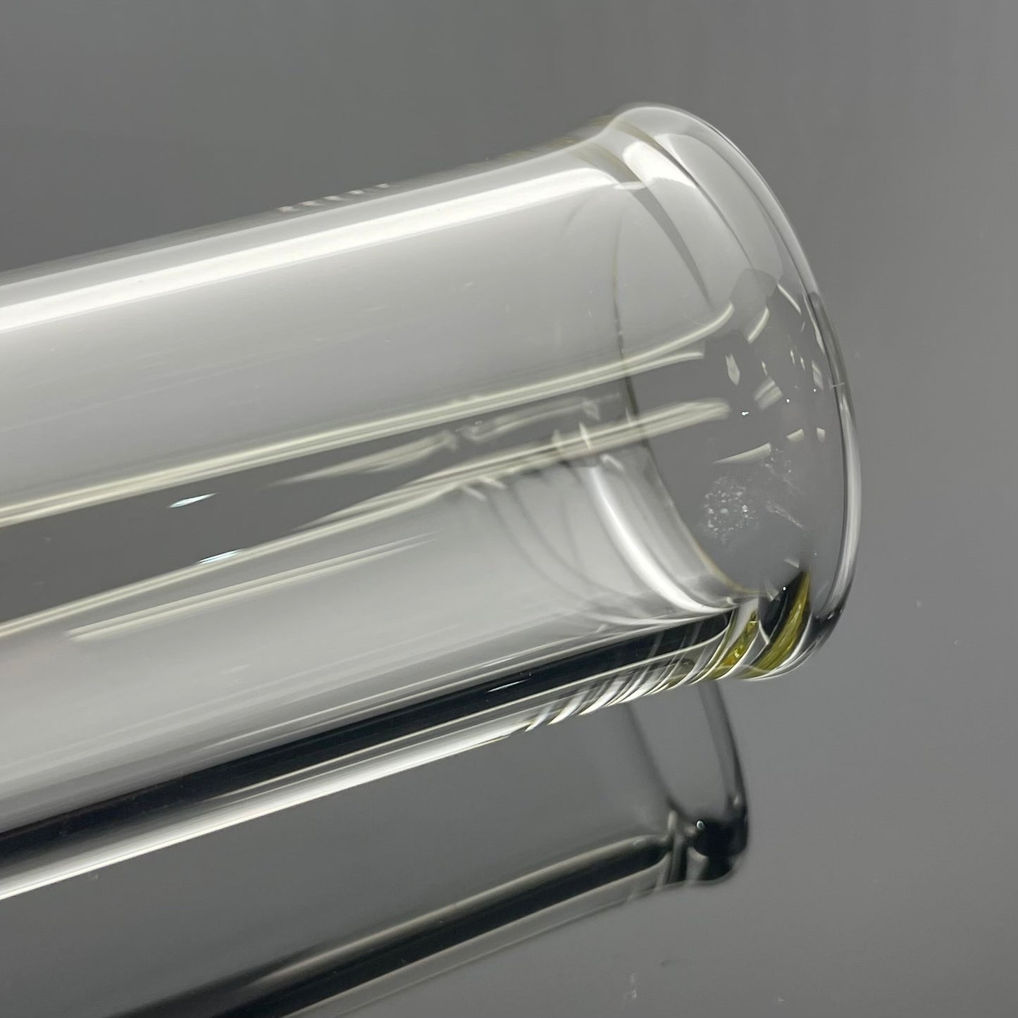 Mastah Glass Heavy Walled Beaker with Frit Section w/ 18mm-14mm Stem