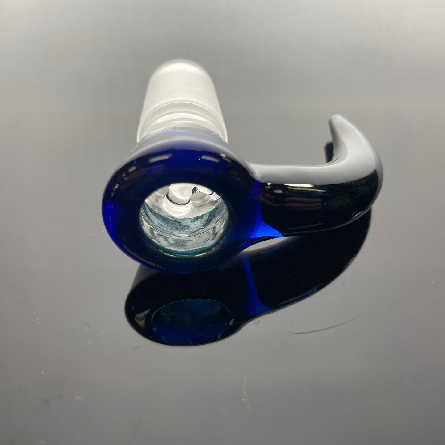 Green Belt Colour Accented Beaker - Electric Blue Velvet