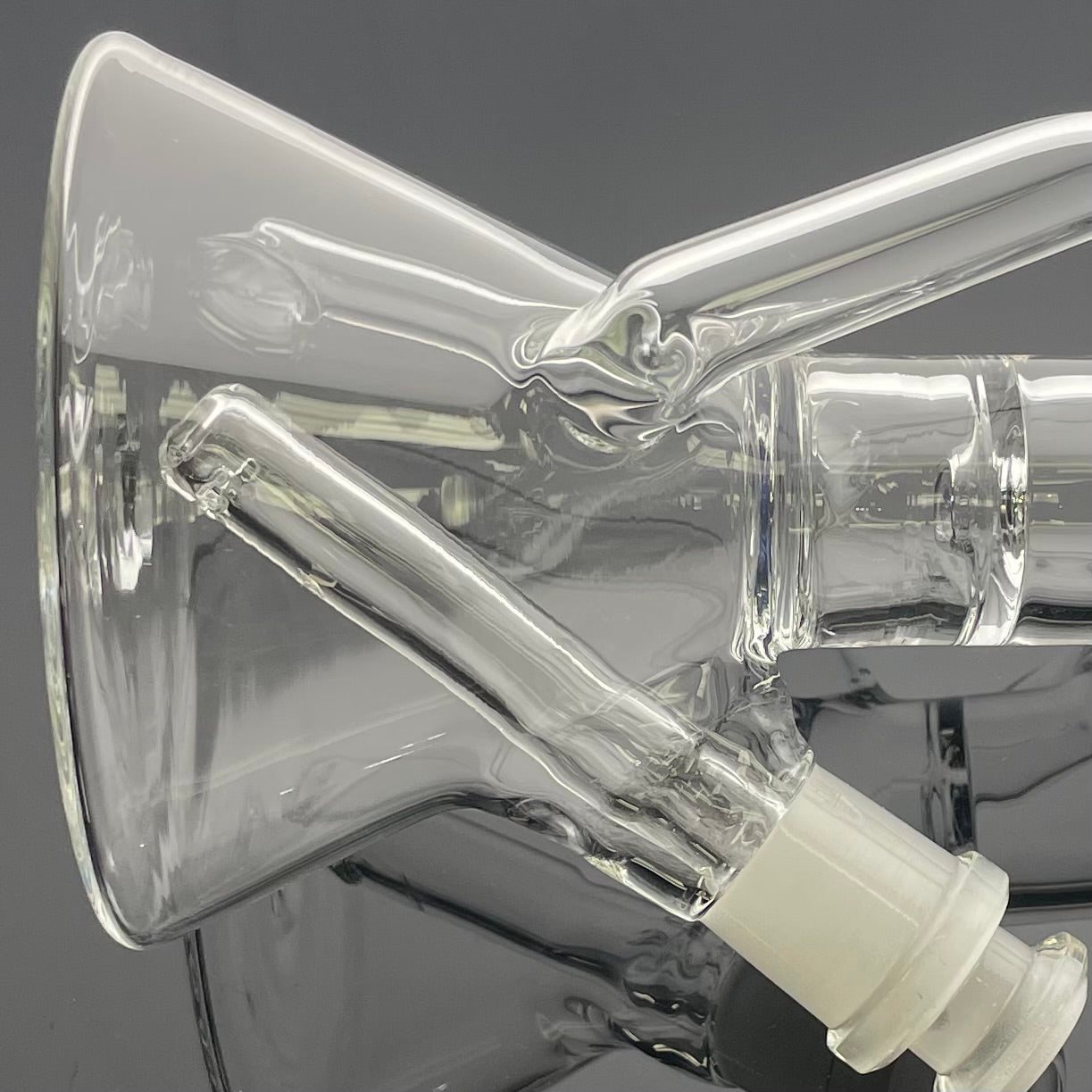 Discobox Colour Accented Single Recycler Beaker w/ Removable Stem - Royal Jelly Lite