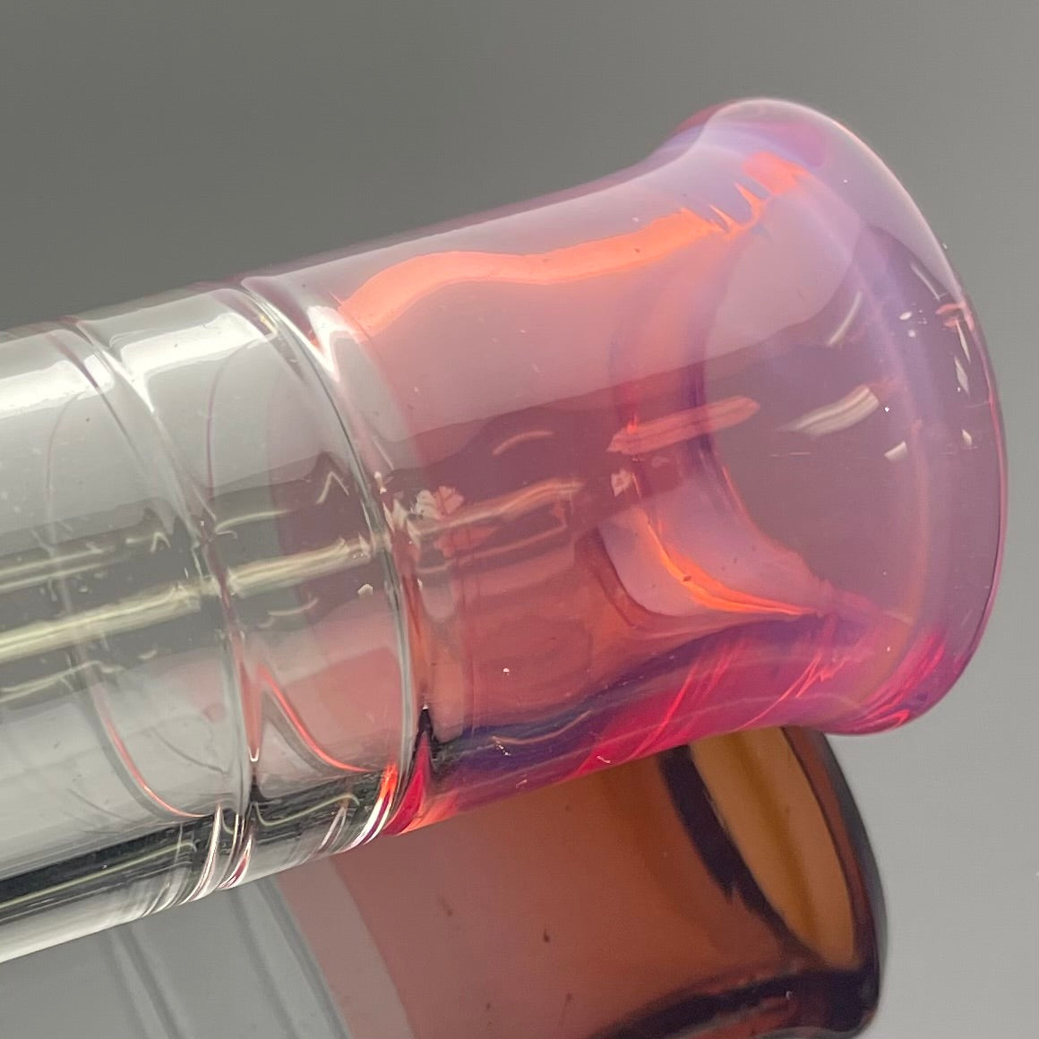 Discobox Colour Accented Removable Double Recycler Beaker - Telemagenta Lite