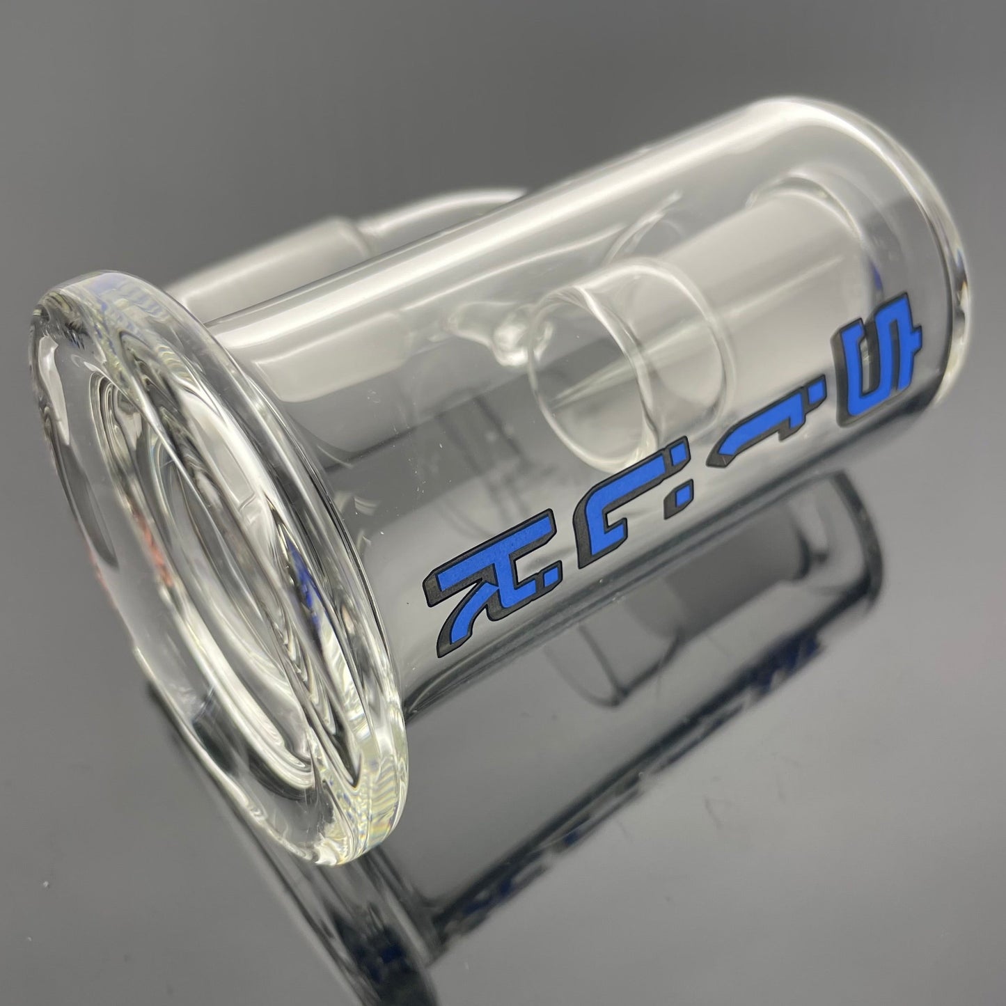 Silk 17" Gridded 3-Line Straight Tube w/ 18mm Bowl & Ash Catcher - 10mm Thick