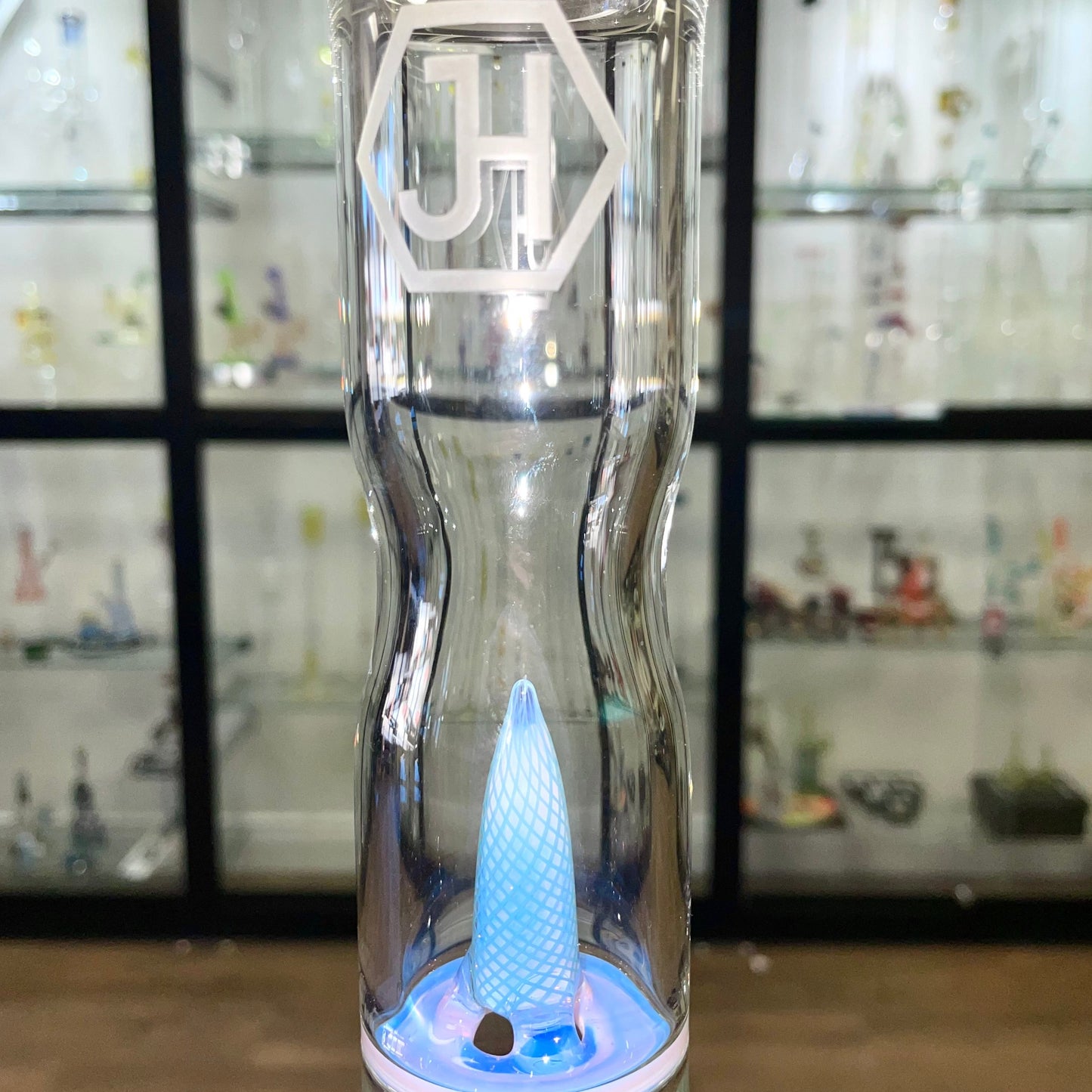 Jhoney 17.5" Colour Stemline w/ Retti Splash Guard - Neo Opal colour accents, Aqua Retti Perc