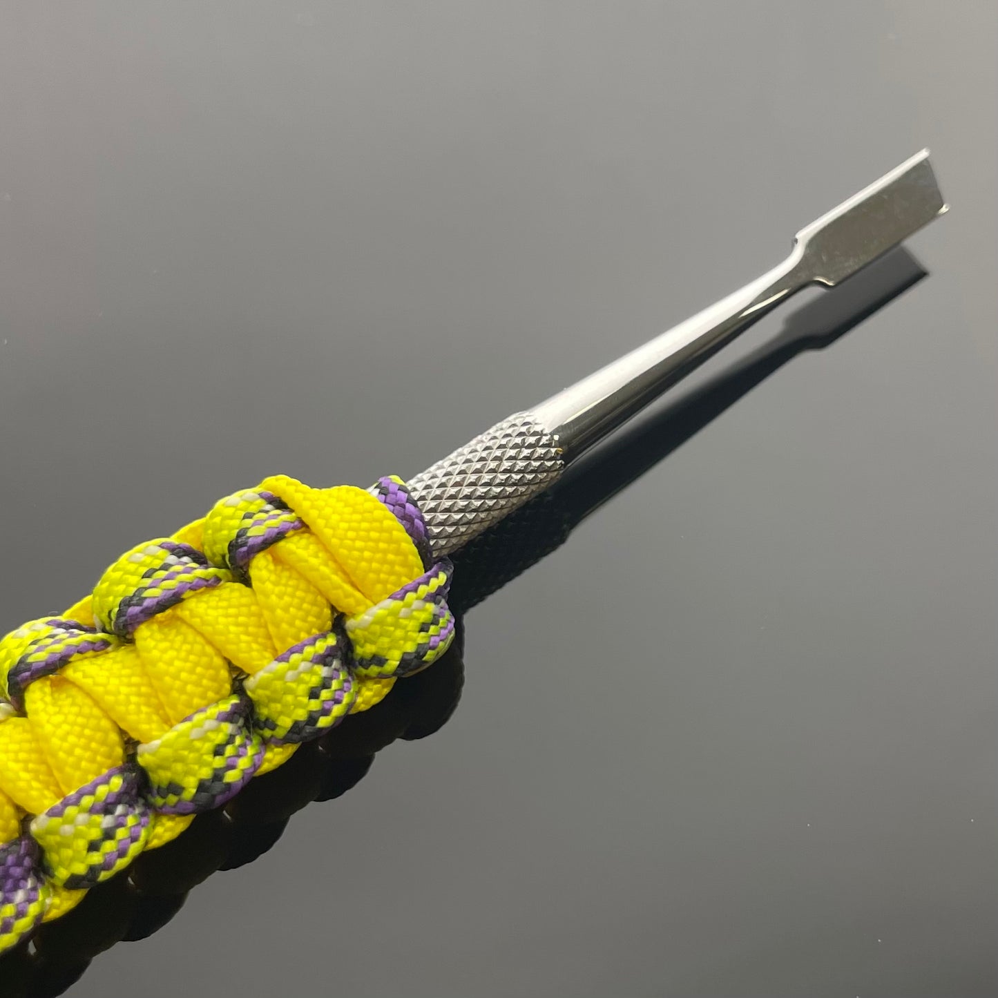Dabbaratus Stainless Steel Wrapped Dabber w/ Chisel Tip - Various Colours