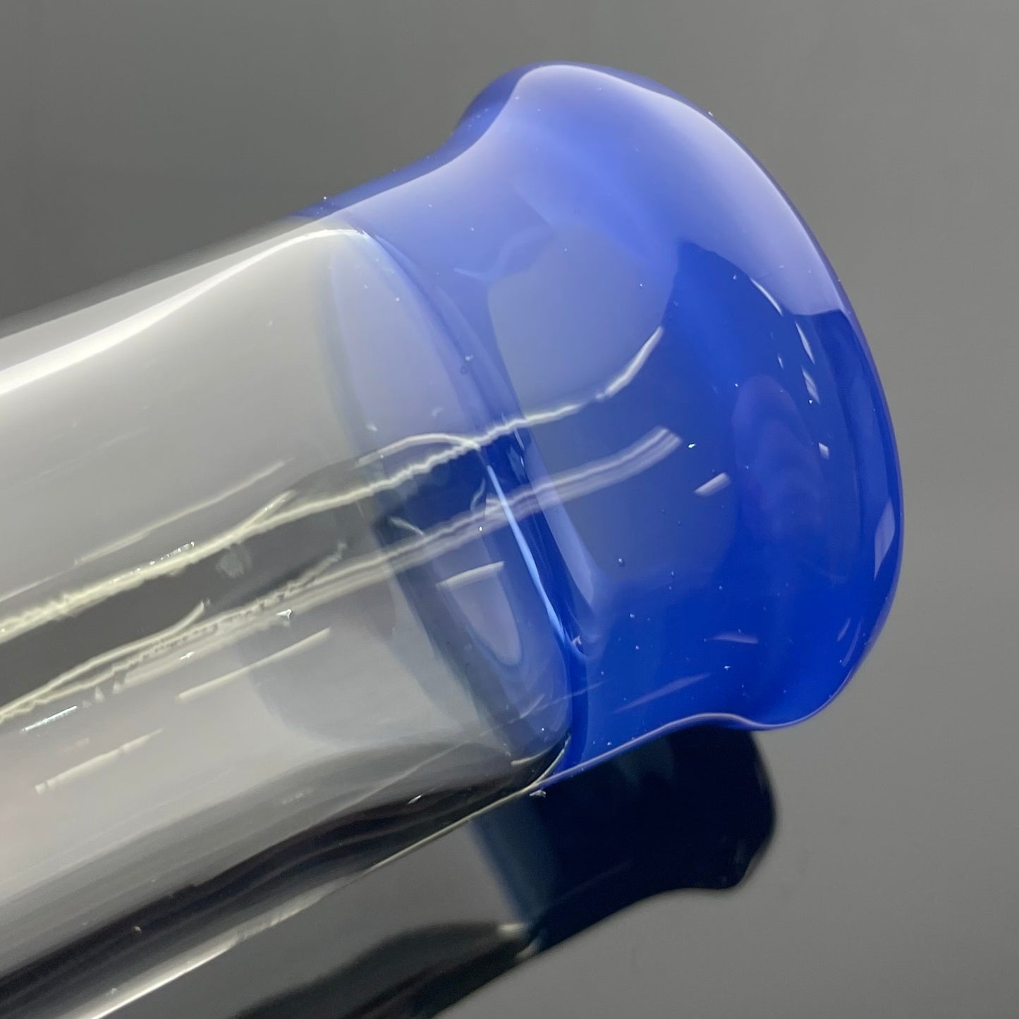 Green Belt Colour Accented Beaker - Blue Cheese