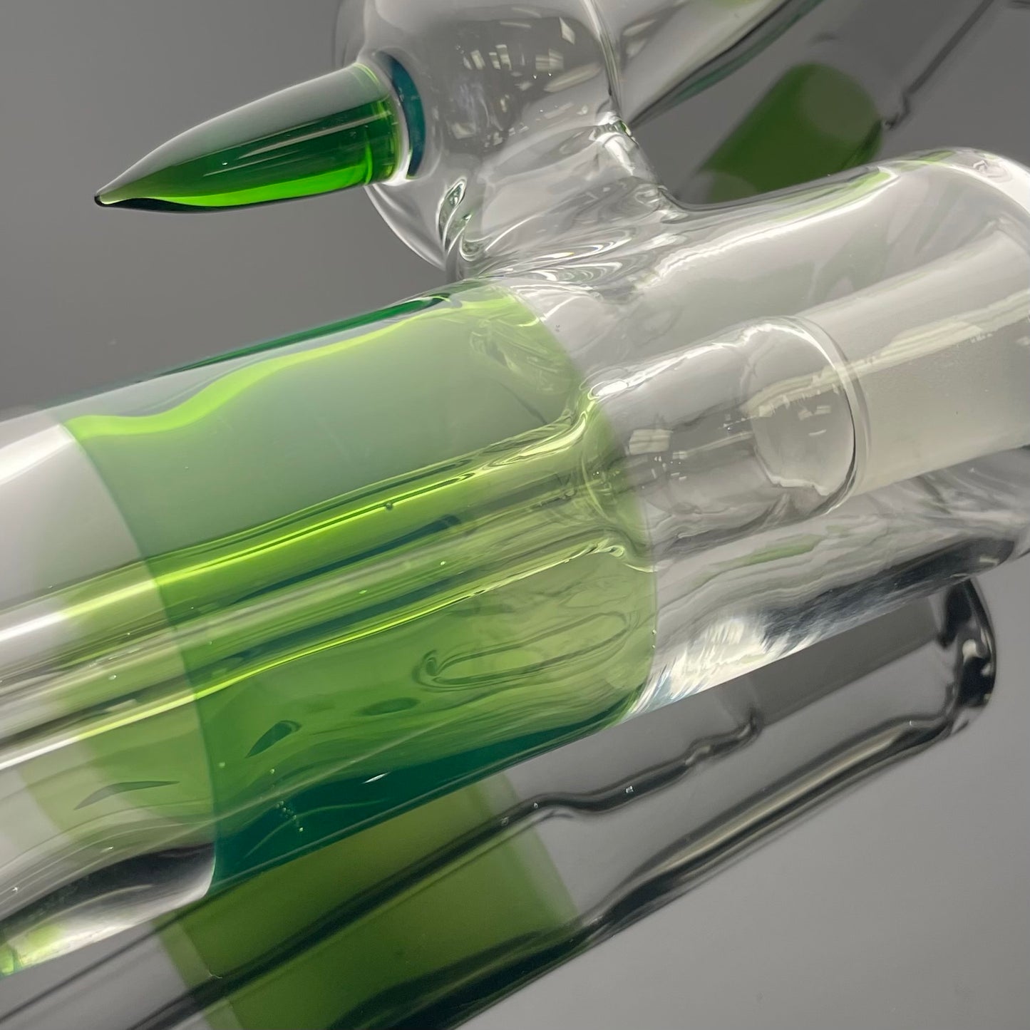 Green Belt Colour Accented Single Bubbler 18mm - Plantphibian