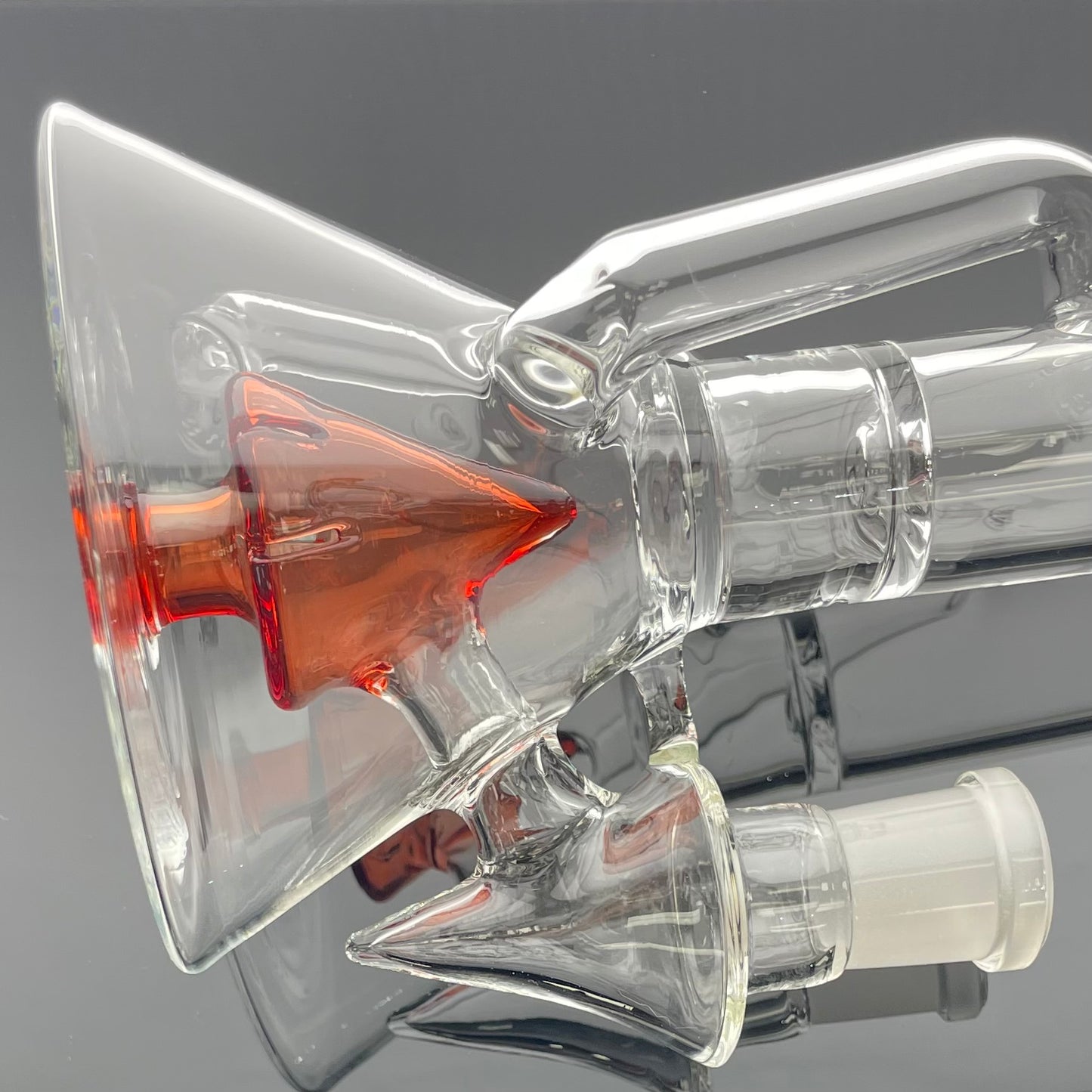 Discobox Colour Accented Fixed Single Recycler Beaker - Pomegranate