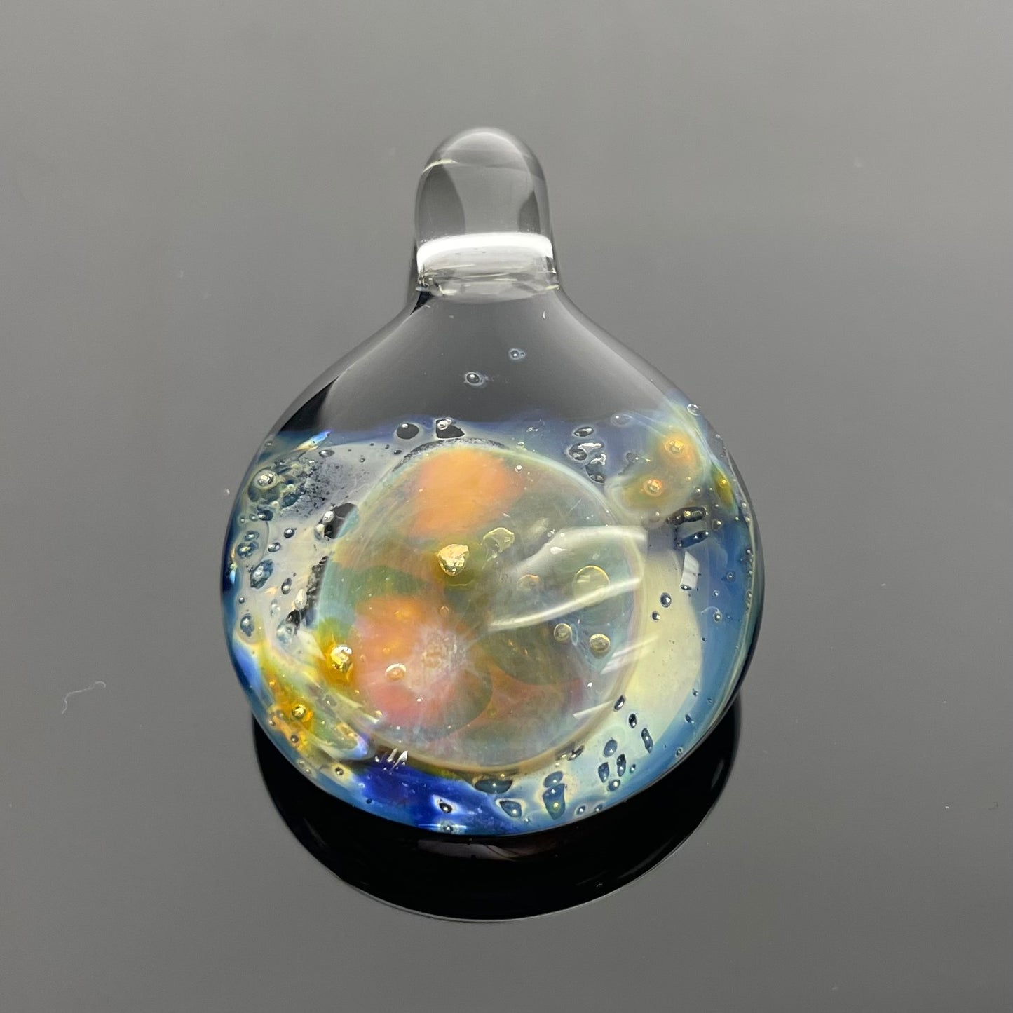 LG Glass Vortex Space Pendant