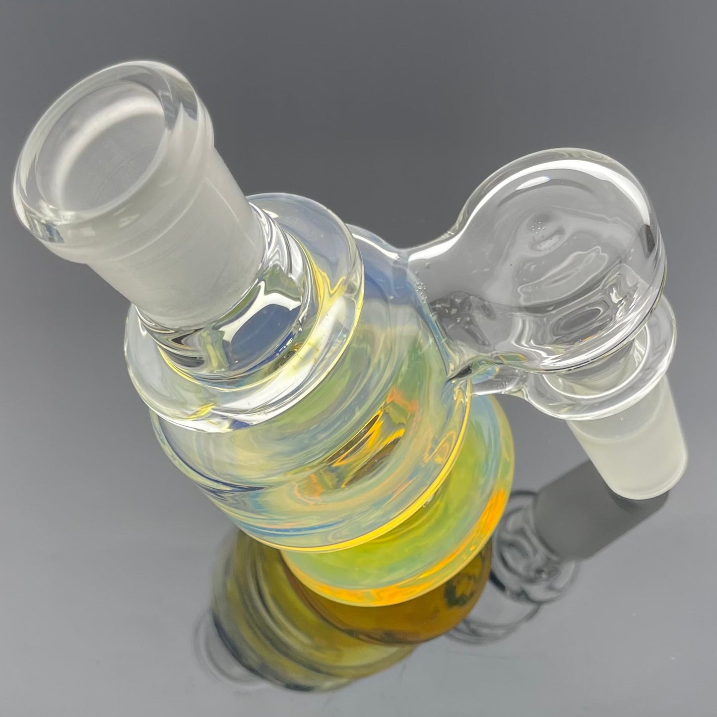 Discobox 18mm 90 Degree Fumed Ash Catcher