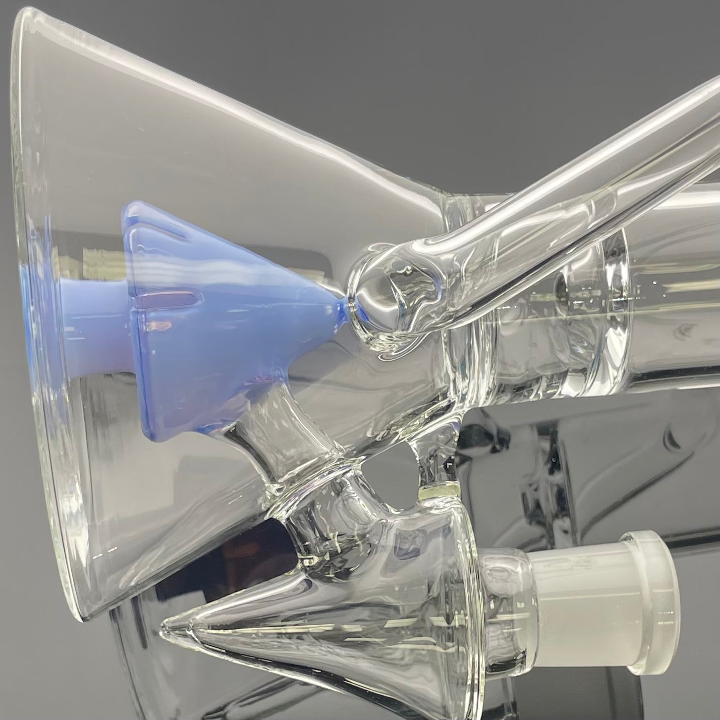 Discobox Large Colour Accented Fixed Single Recycler Beaker - Opal Skyline
