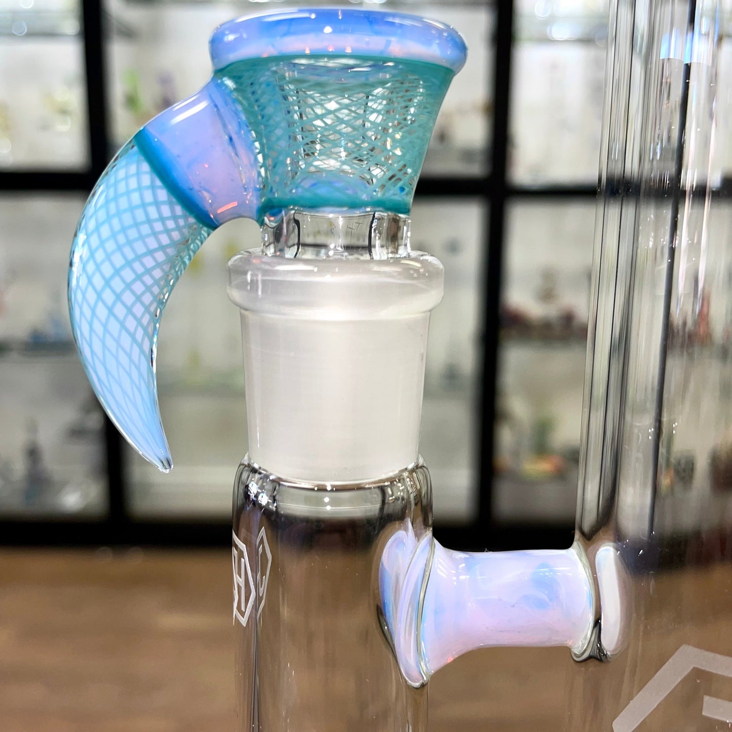 Jhoney 17.5" Colour Stemline w/ Retti Splash Guard - Neo Opal colour accents, Aqua Retti Perc