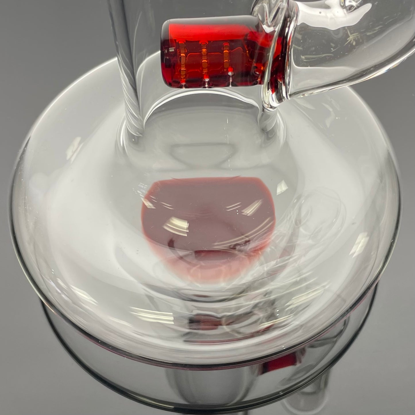 Green Belt Colour Accented Hollow Foot Stemline Tube - Pomegranate