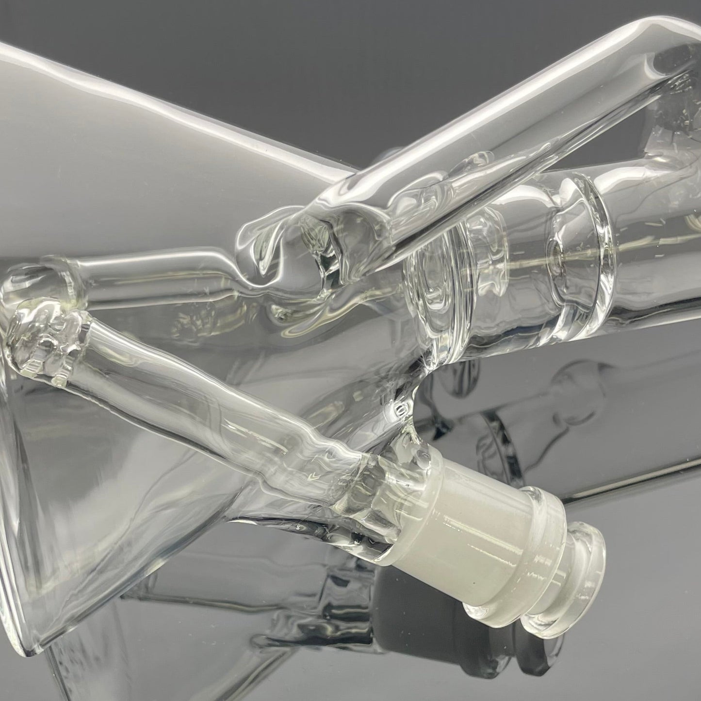 Discobox Colour Accented Removable Double Recycler Beaker - Green Stardust & Blue Cheese
