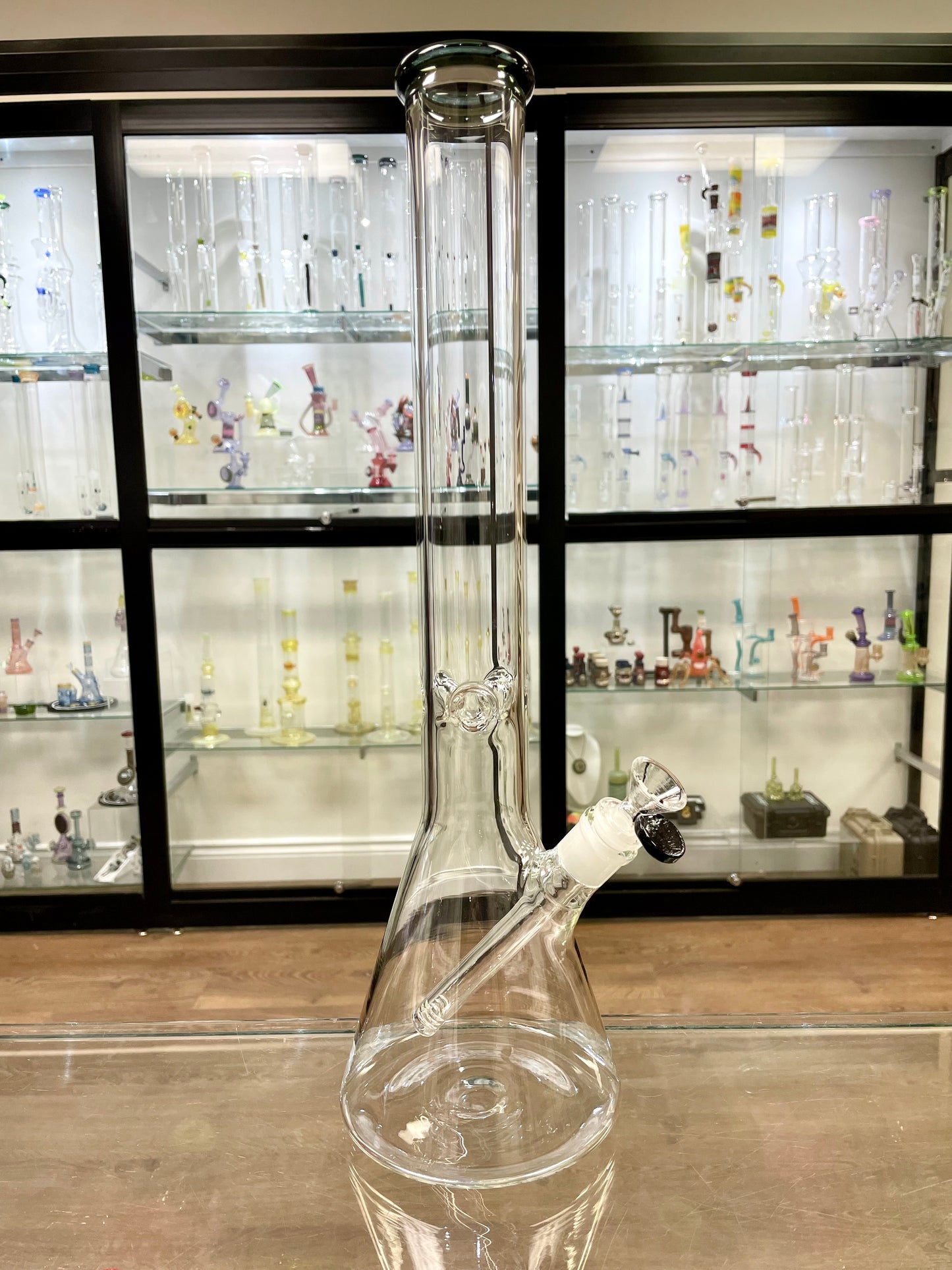 Nice Glass 18" 5mm No Logo Beaker w/ Colour Accents