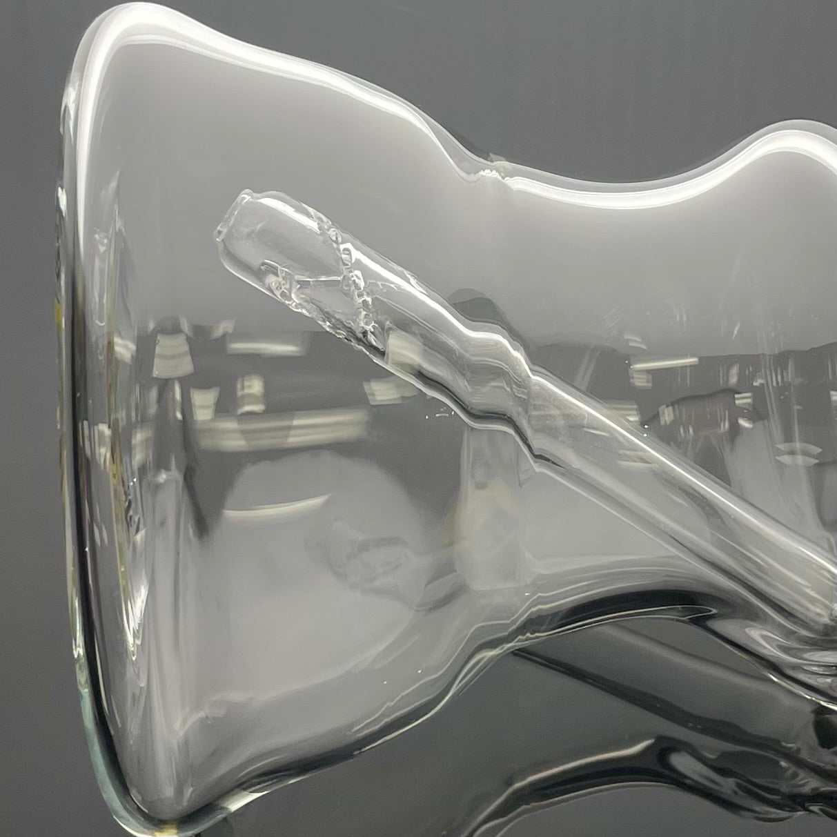 Mastah Glass Heavy Walled Beaker with Frit Section w/ 18mm-14mm Stem