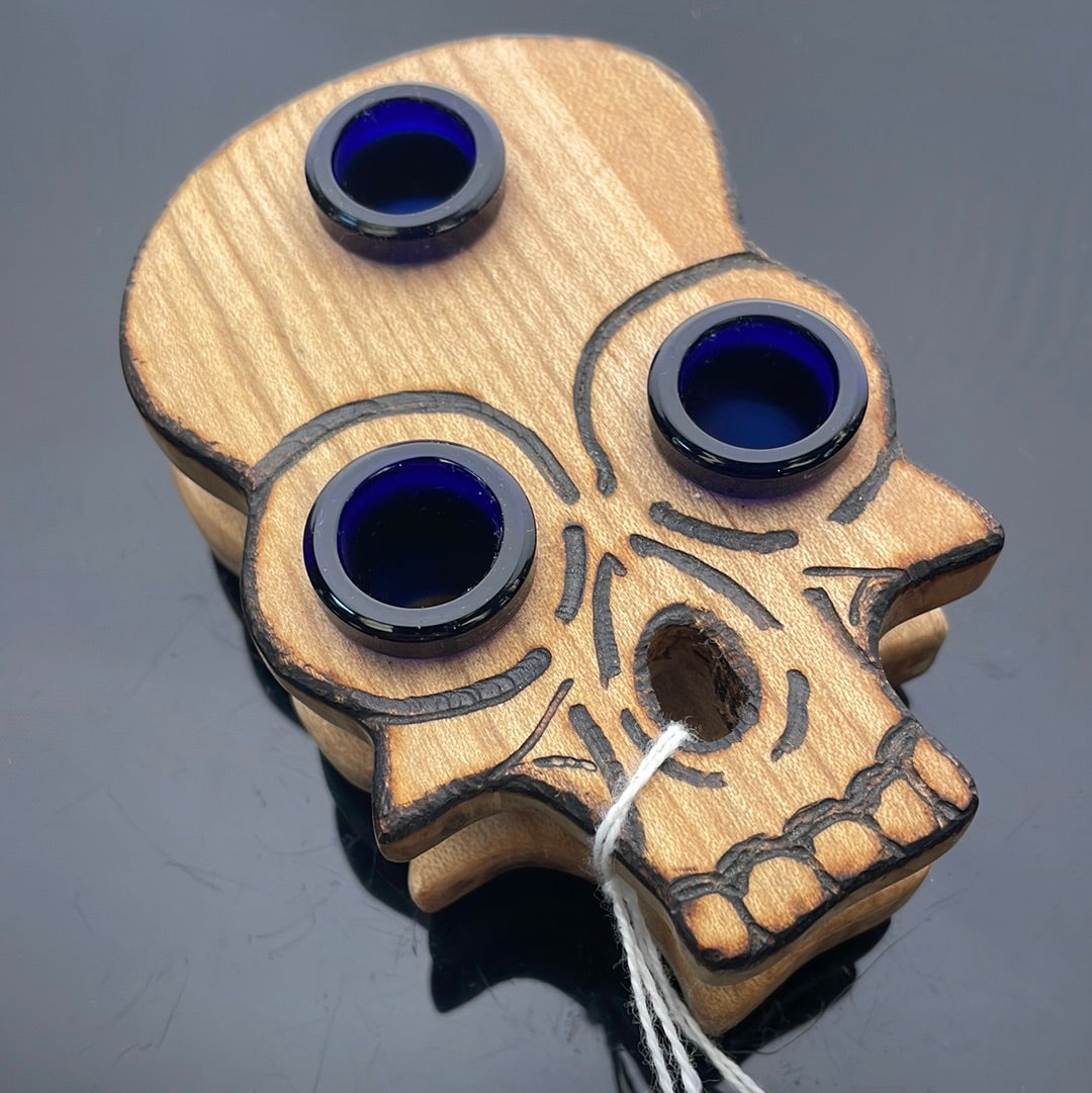 Saber 3 Hole 14mm Skull Bowl Stand