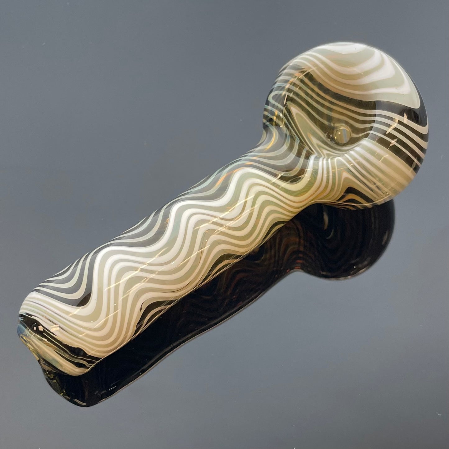 Unbranded 3.75" Swirling Wig Wag Glass Hand Pipe - Various Colours