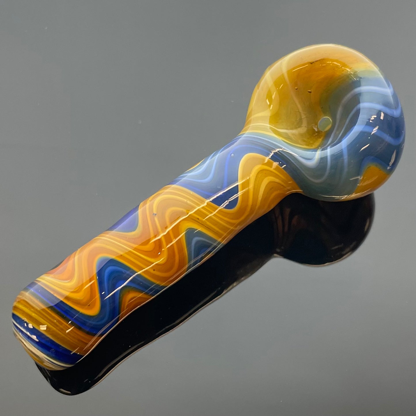 Unbranded 3.75" Swirling Wig Wag Glass Hand Pipe - Various Colours
