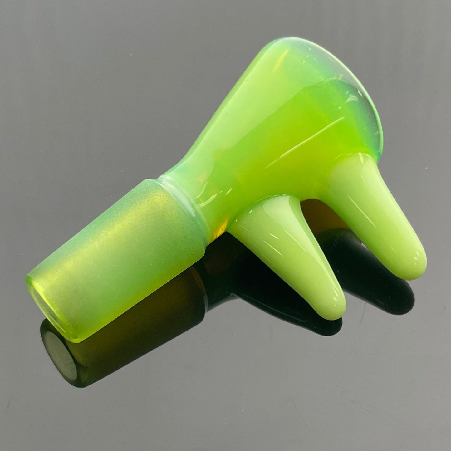 Glass With Jeremy 14mm 1 Hole 2 Horn Bowl