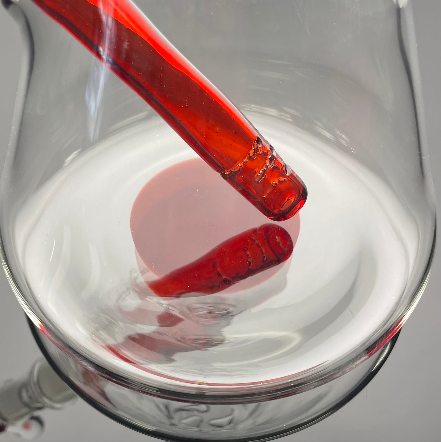 Green Belt Colour Accented Beaker - Pomegranate