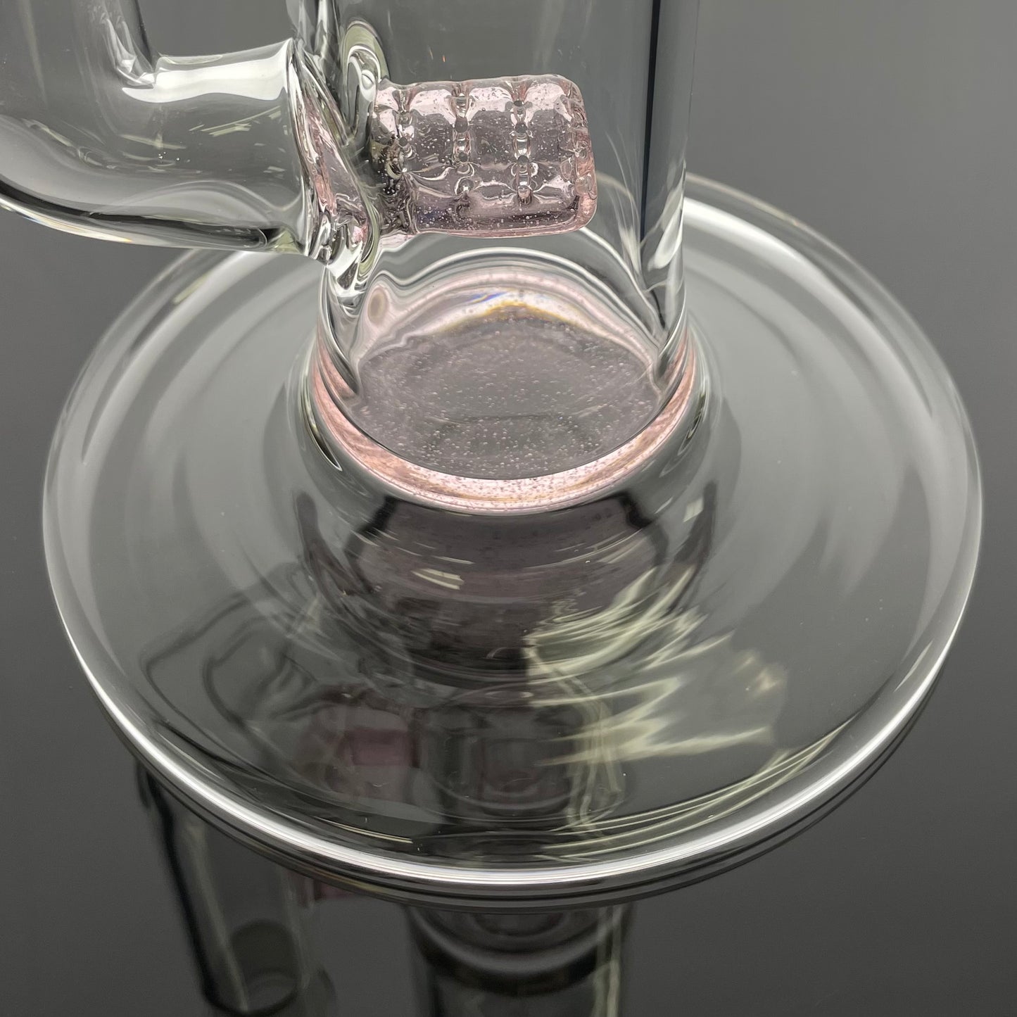 Green Belt Colour Accented Stemline Tube w/ Imperial - Pink Lollipop
