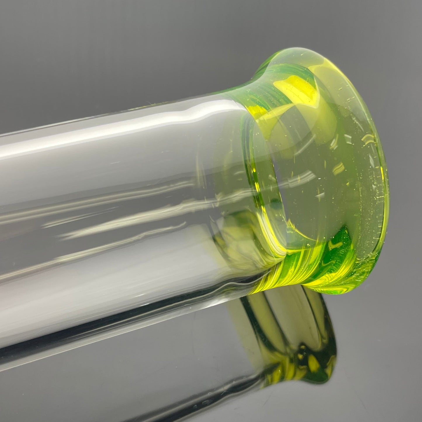 Green Belt Colour Accented Beaker - Ion