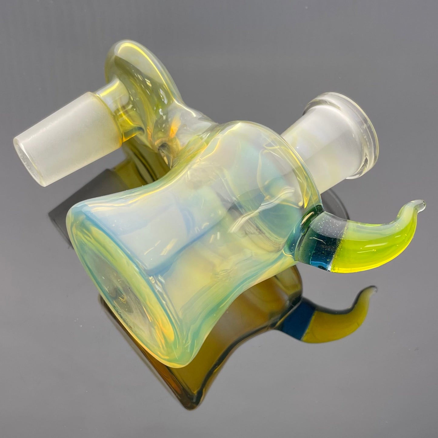 Mooks Glass 18mm 90 Fumed Ash Catcher