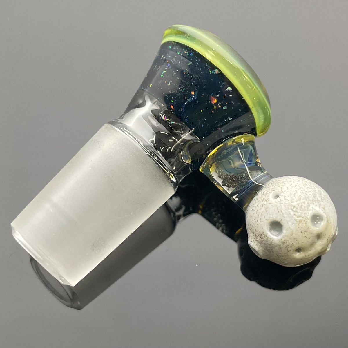 Discobox Worked Bowl w/ Moon 18mm 4 Hole #1