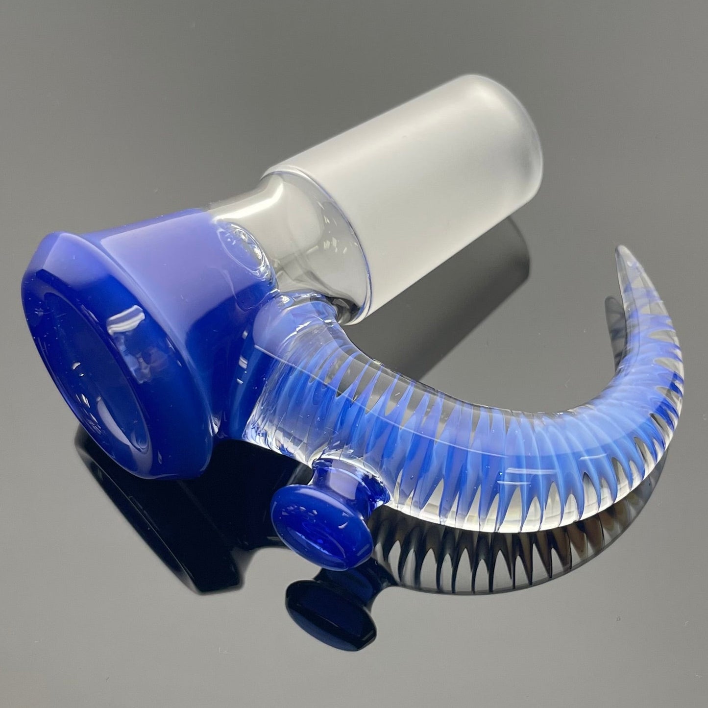 Jamms Solid Colour Bowl w/ Cane Handle 18mm 4 Hole