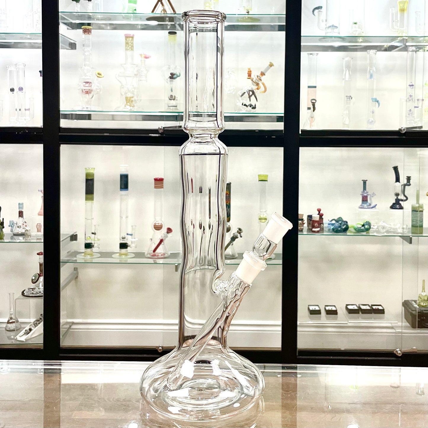 Mastah Glass Clear 15" Hollow Foot Straight Tube w/ 18mm-18mm Stem