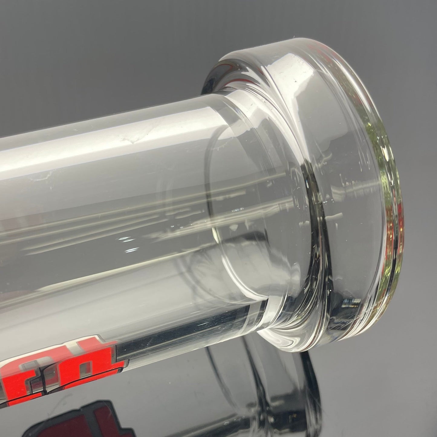 Silk 17" Gridded 3-Line Straight Tube w/ 18mm Bowl & Ash Catcher - 10mm Thick