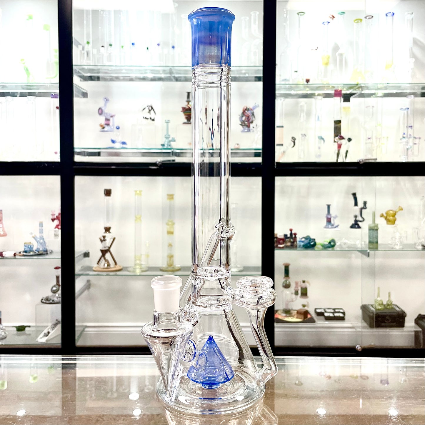 Discobox Large Colour Accented Fixed Double Recycler Beaker - Ghost Over Cobalt