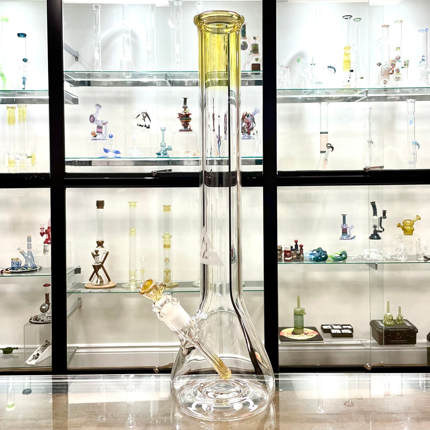 Gore Glass 17" - 19" 50mm Partially Accented Beaker