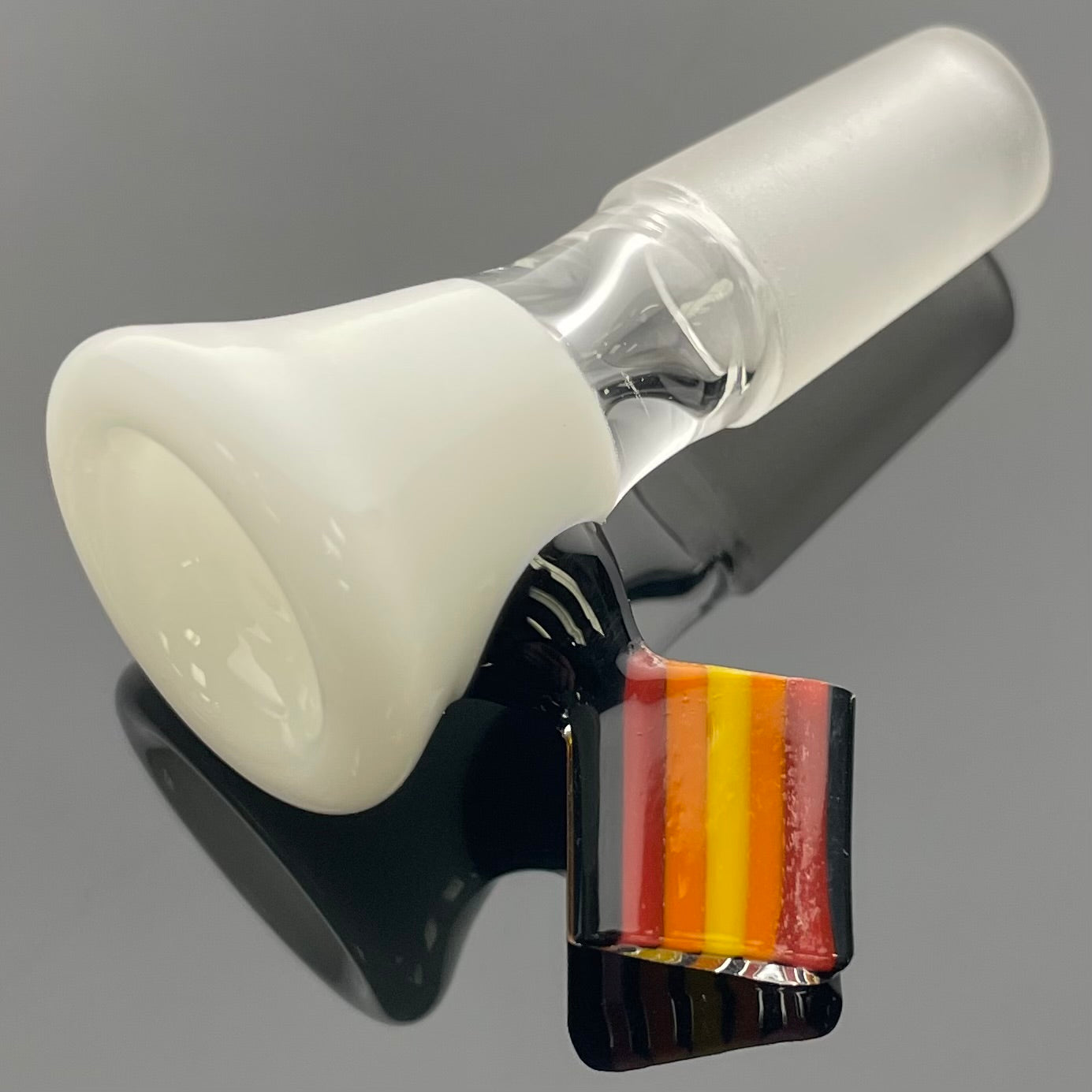 Intent Glass 14mm Chip Slice Bowl - White w/ Coloured Chip Handle