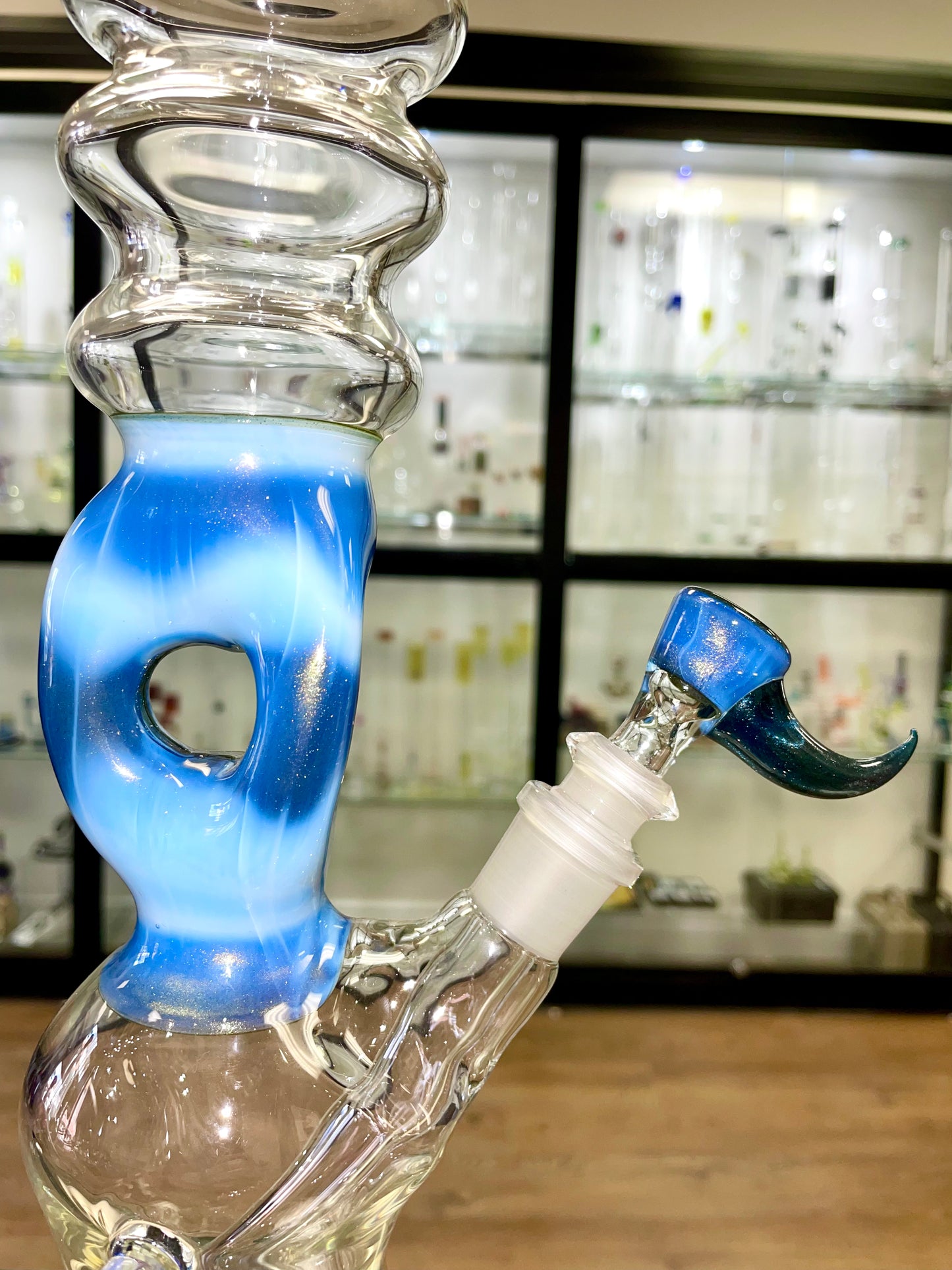 Gibson's Glass 19" Triple Threat Tube w/ Blue Accents